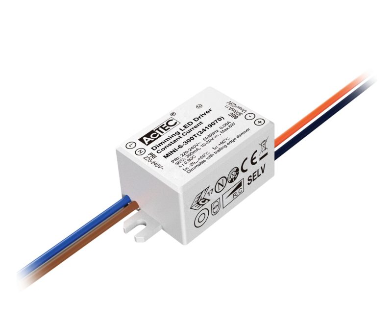 Fantasia Driver LED triac dimmerabile 6 Watt 300mA corrente costante