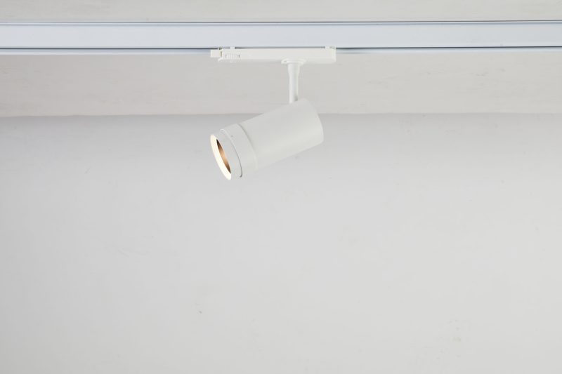 Homelighting Zumo ZUMO-SP-18W-WH-3PH