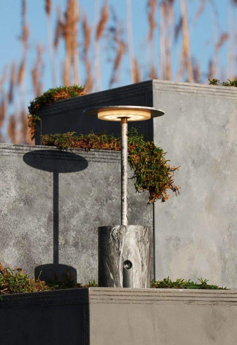 Fantasia Poppy LED table lamp rechargeable IP44 grey